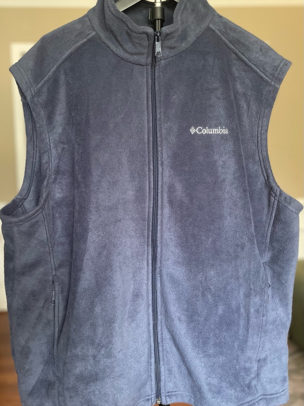 Columbia Charcoal Gray Full-Zip Fleece Vest, Size L